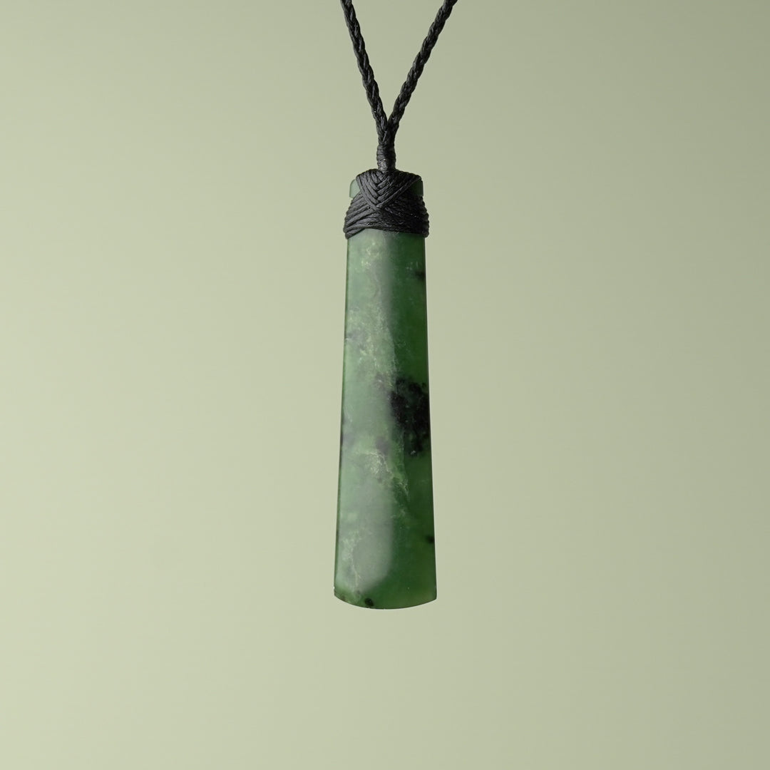 Large Kawakawa Greenstone Toki