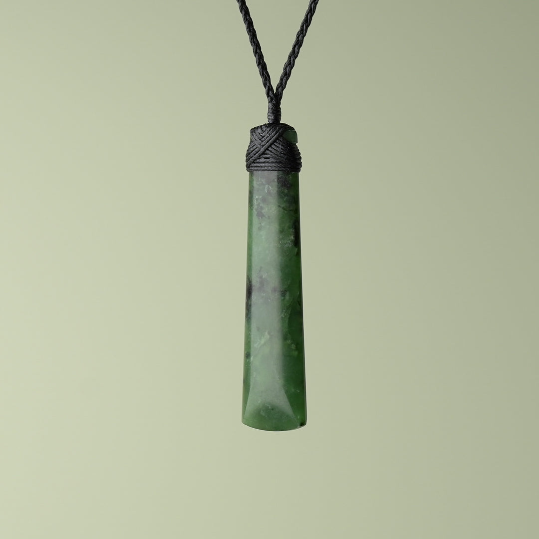 Large Kawakawa Greenstone Toki