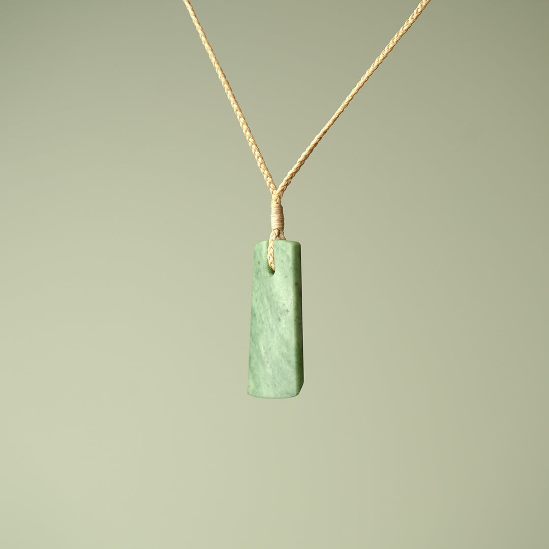 Small Kahurangi Pounamu Toki, Tan Binding