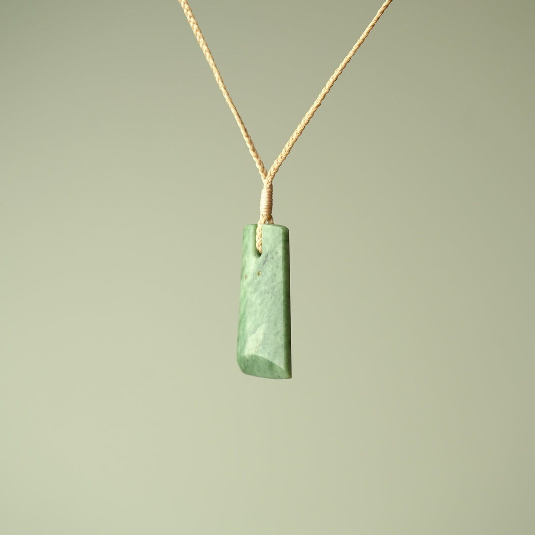 Small Kahurangi Pounamu Toki, Tan Binding