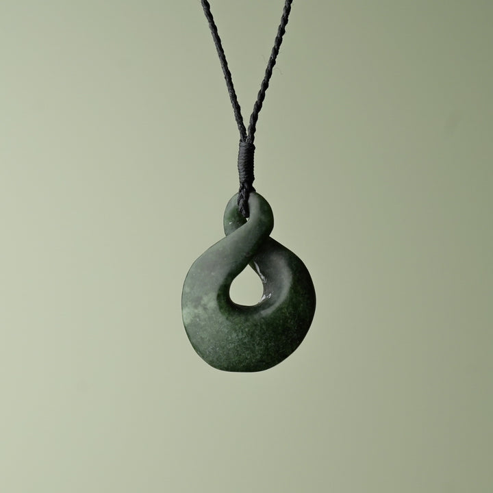 Medium Kokopu Pounamu Pikorua