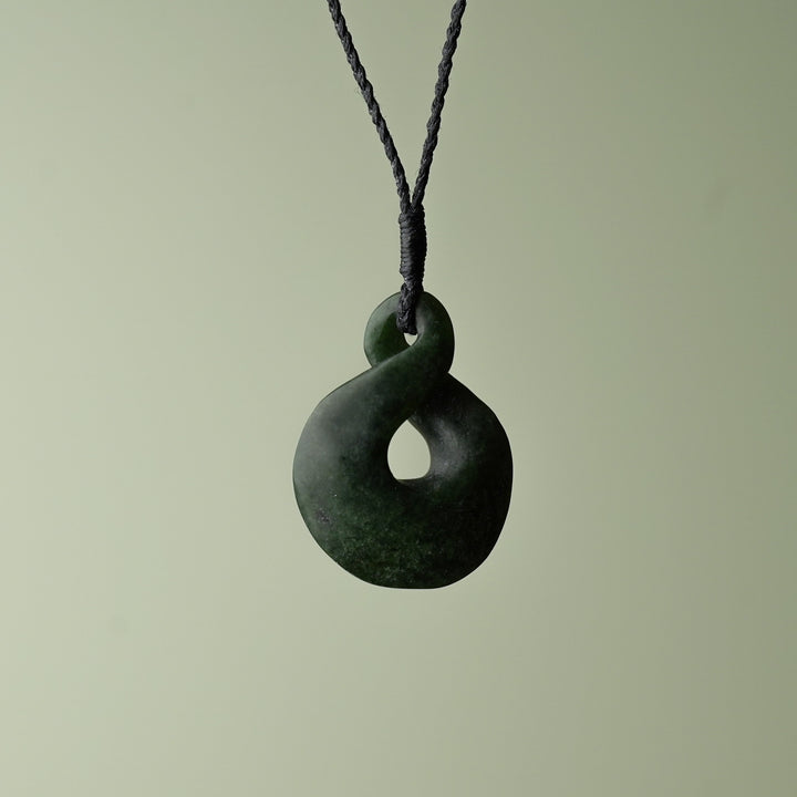 Medium Kokopu Pounamu Pikorua