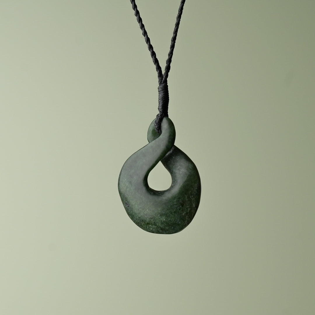 Medium Kokopu Pounamu Pikorua