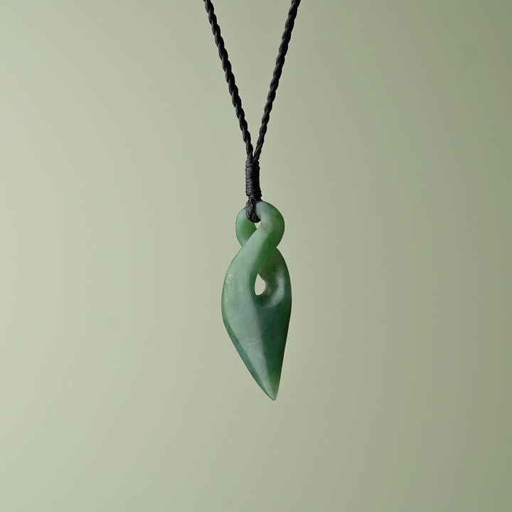 Medium Kahurangi Pounamu Pikorua