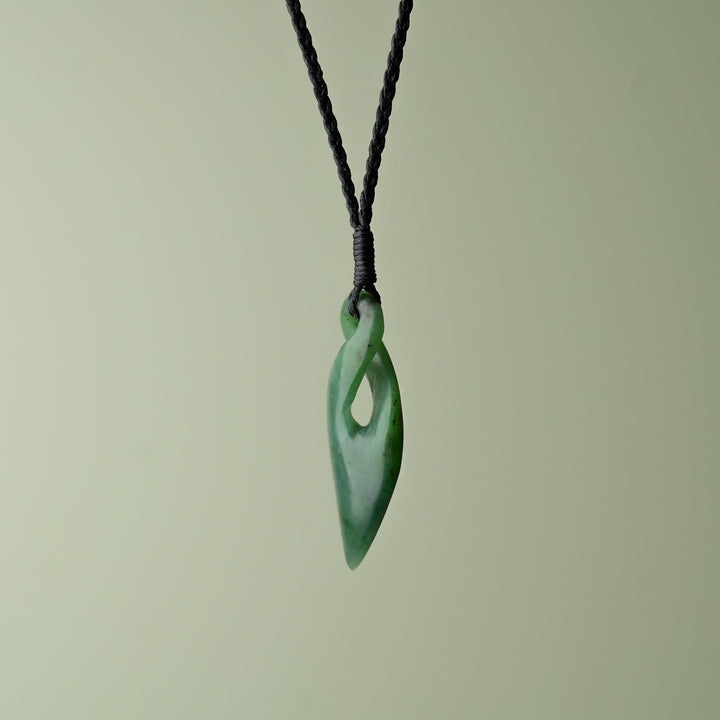 Medium Kahurangi Pounamu Pikorua