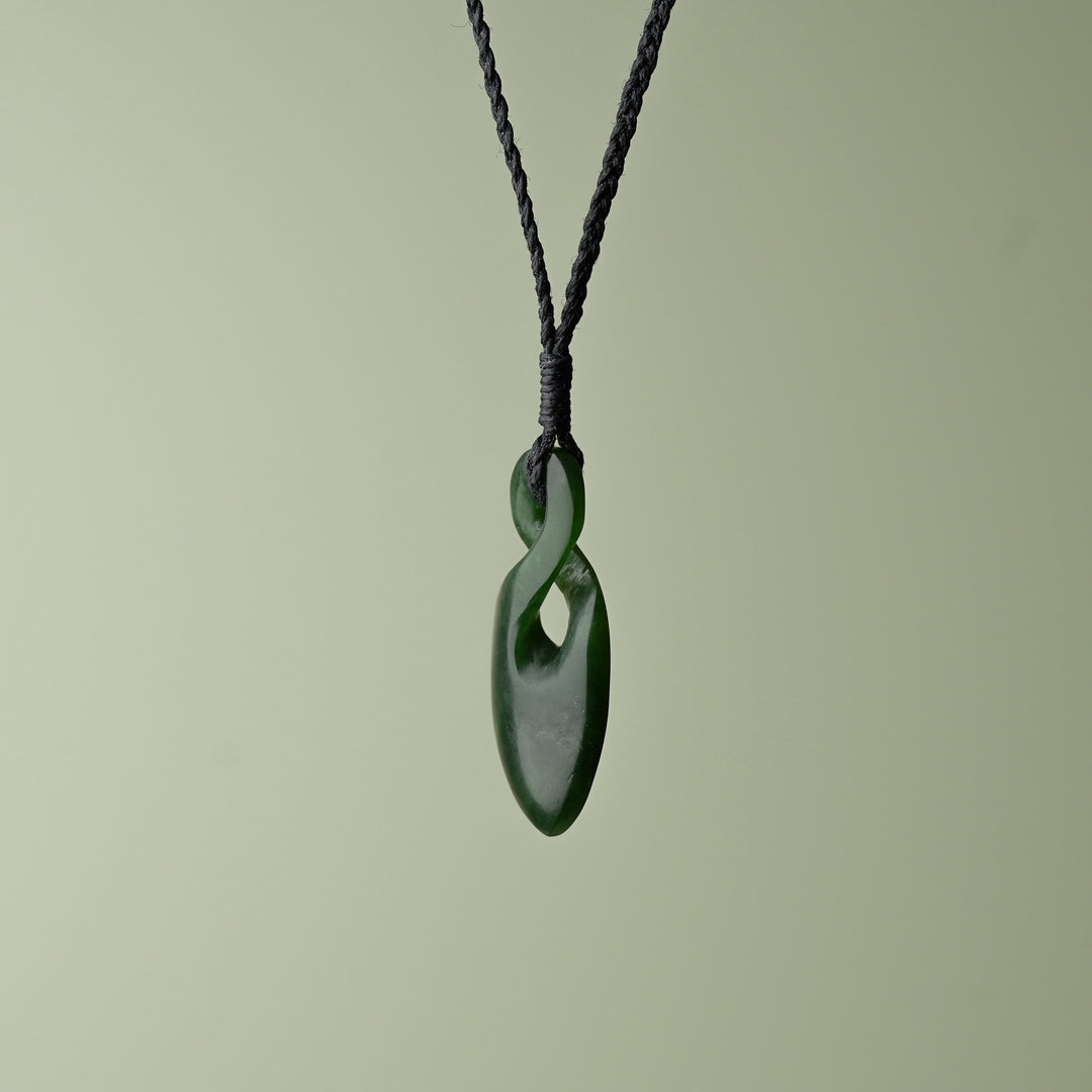 Small Kawakawa Pounamu Pikorua