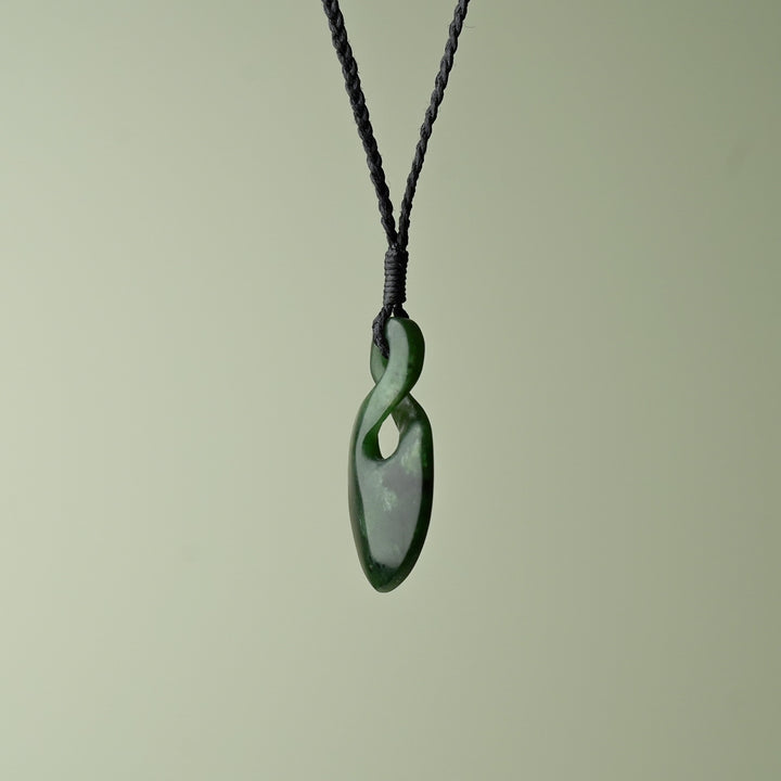 Small Kawakawa Pounamu Pikorua