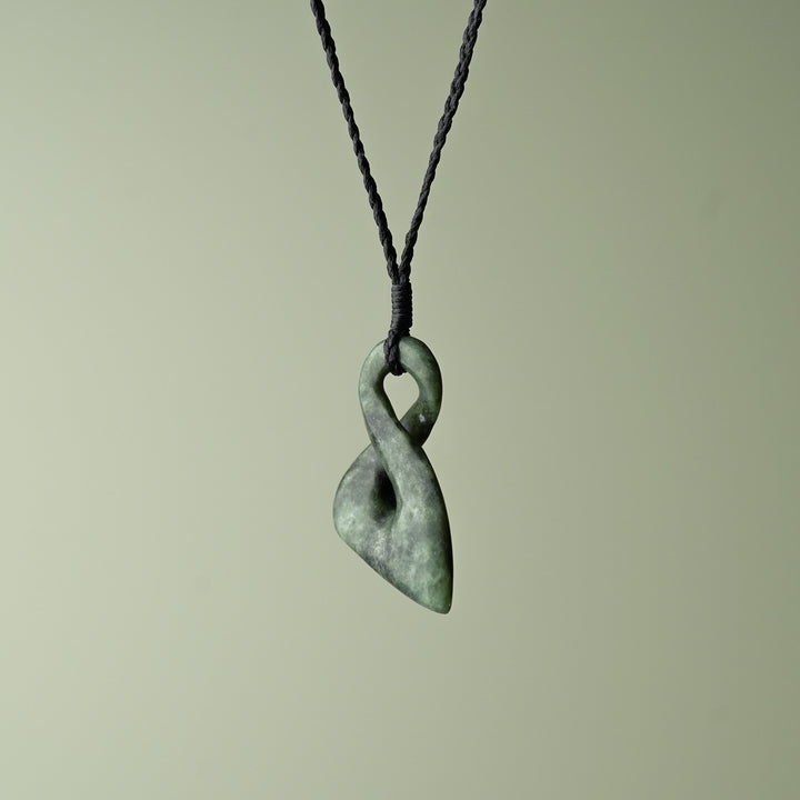 Medium Kokopu Pounamu Pikorua