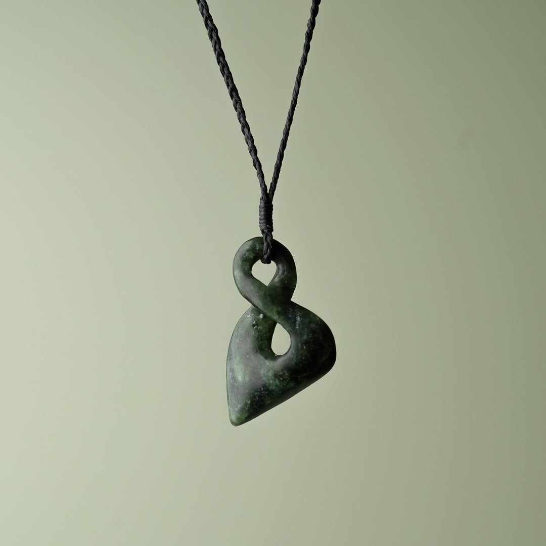 Medium Kokopu Pounamu Pikorua