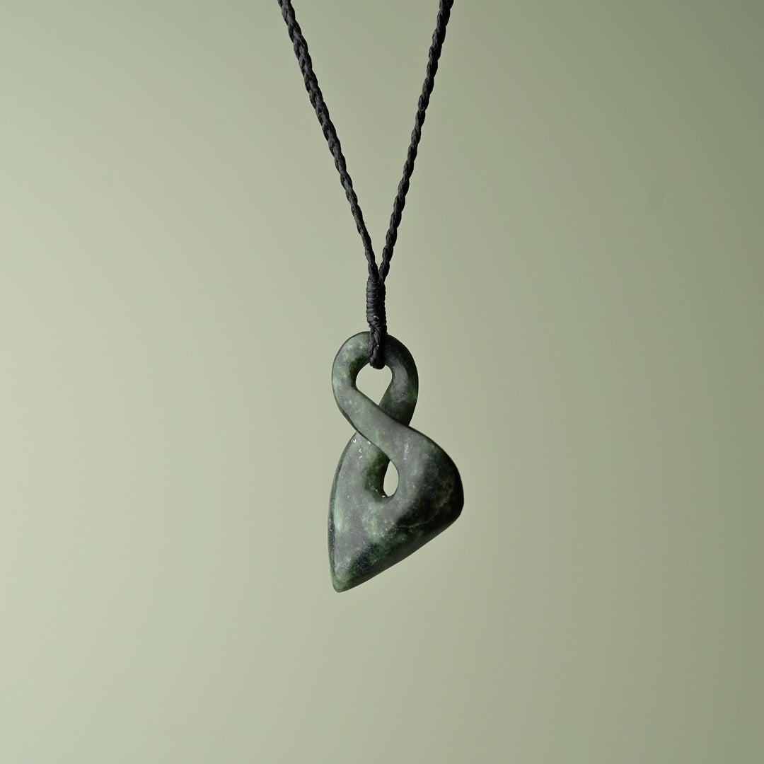 Medium Kokopu Pounamu Pikorua