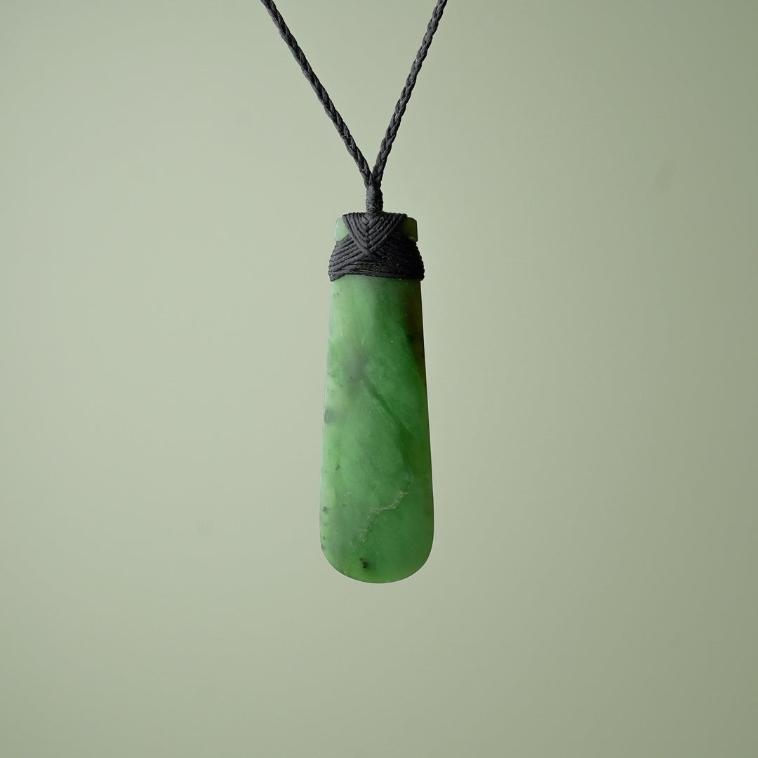 Extra Large Greenstone Toki, Matte