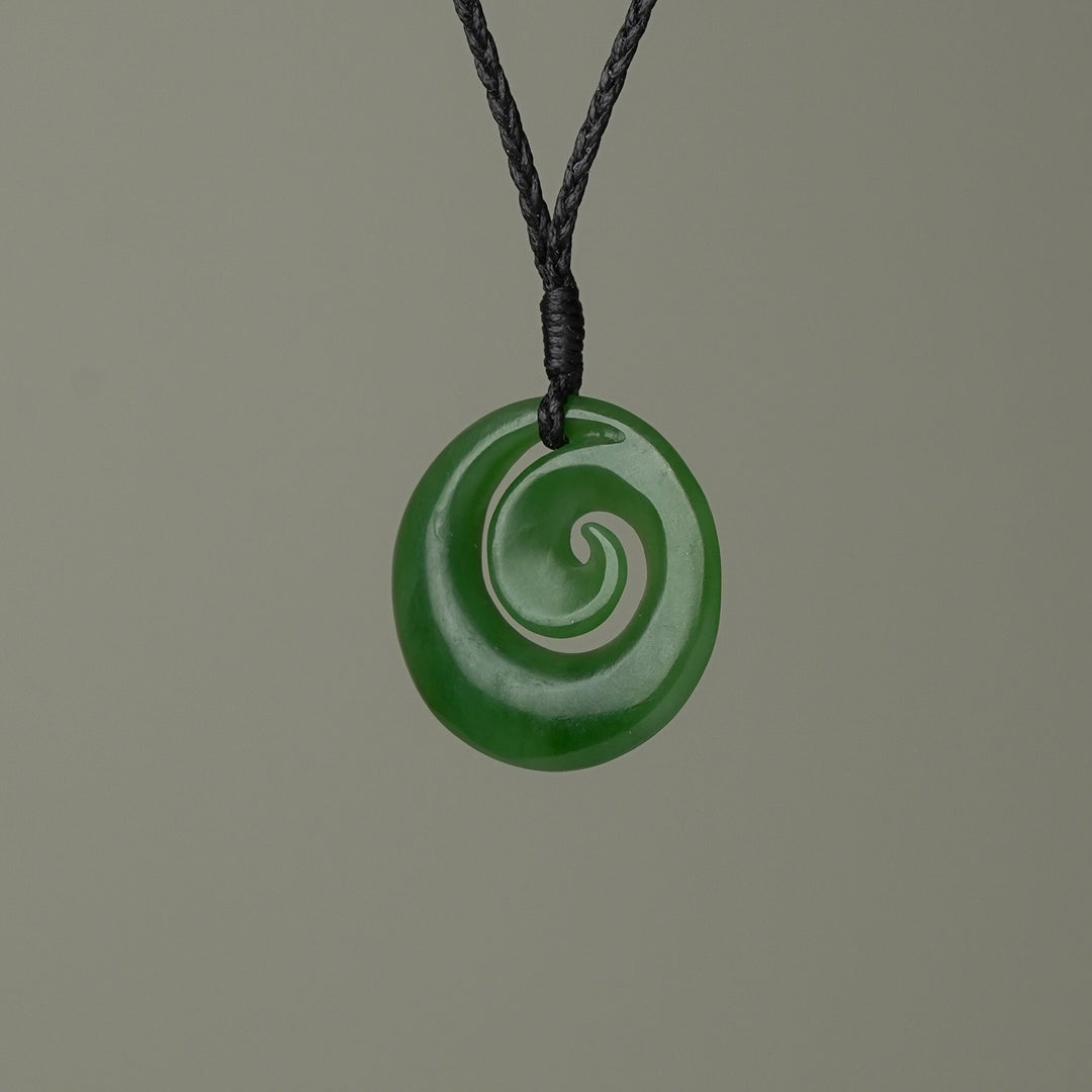 Medium Greenstone Koru Pendant